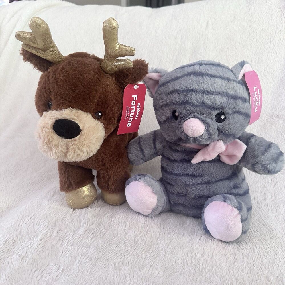 New Petsmart Dog Toys Fortune Reindeer Lucky Cat Squeaker Medium Large Dog Plush